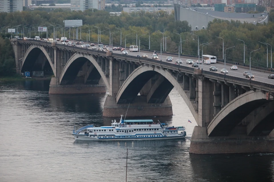 Коммунальному мосту в Красноярске исполнилось 60 лет