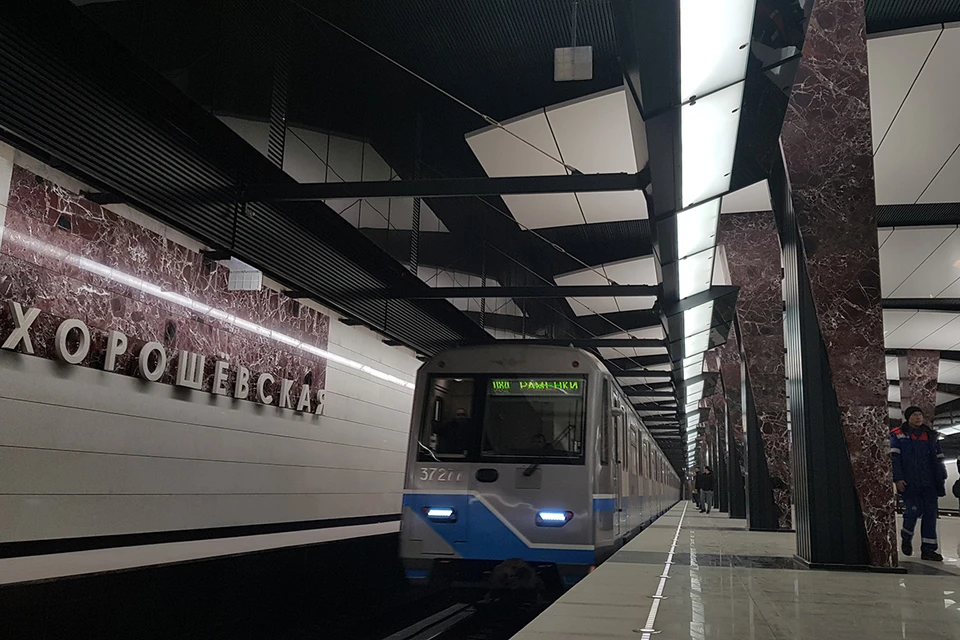 Временные изменения работы Большой кольцевой линии метро ожидаются в конце месяца – на три дня, с 29 по 31 октября, закроют участок от станции «Хорошевская» до «Мневников».