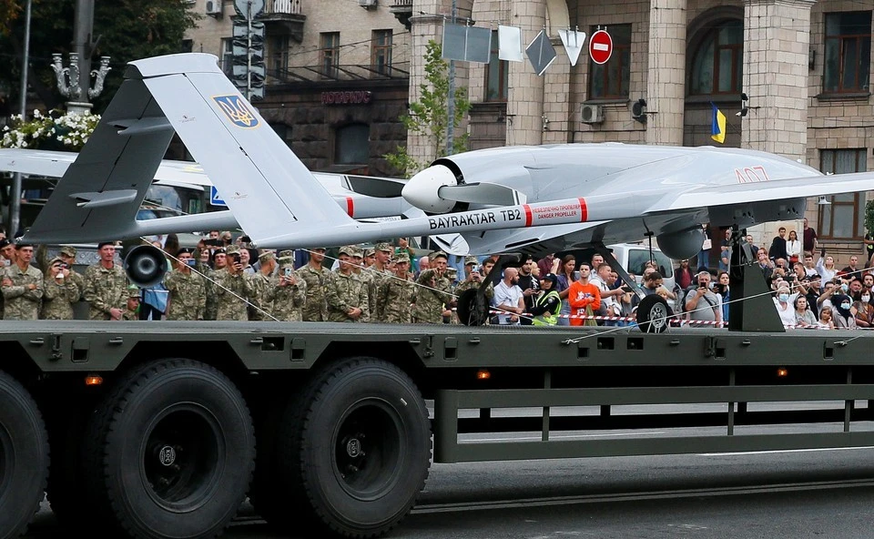 Турецкий беспилотник "Байрактар" на параде в Киеве, август 2021 г.