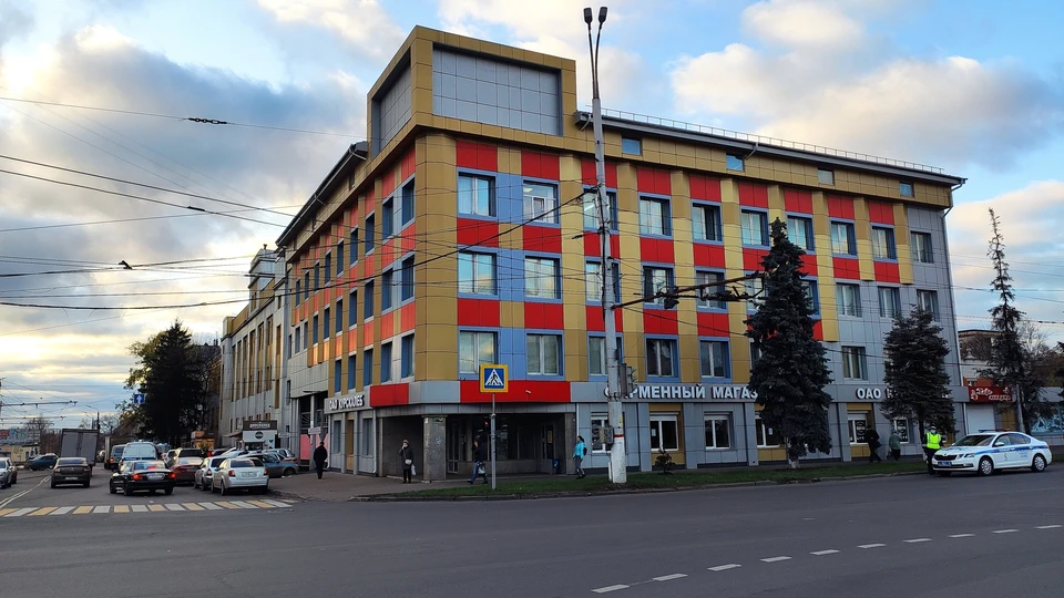 Потребители любят и охотно покупают хлебобулочные изделия предприятия.