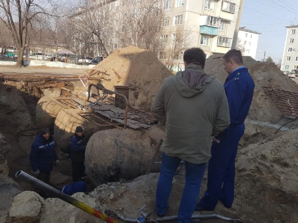 На место аварии выехал прокурор областной столицы Фото: пресс-служба прокуратуры Амурской области