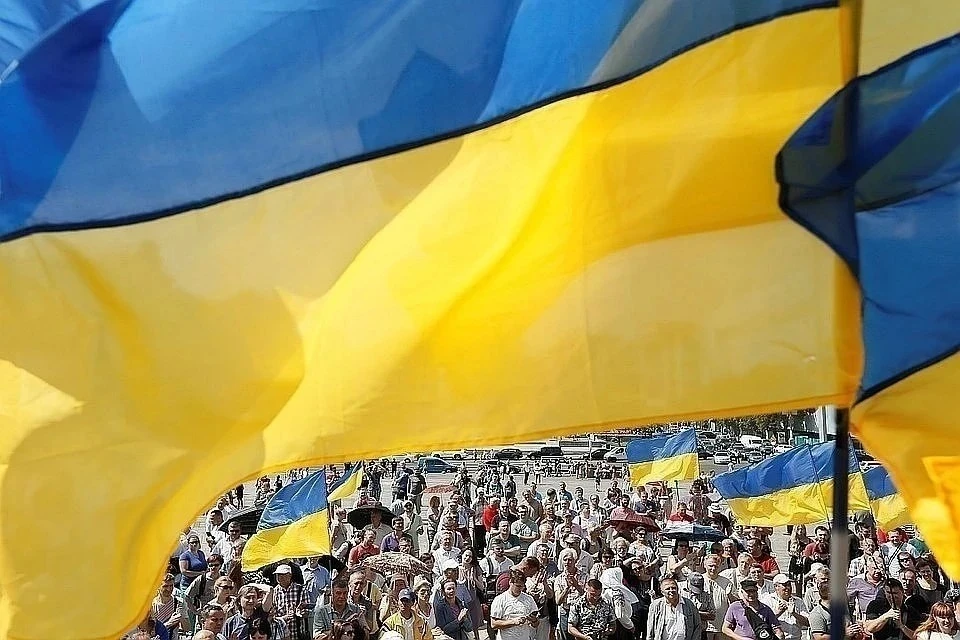 Большинство украинцев считает, что страна развивается в неправильном направлении
