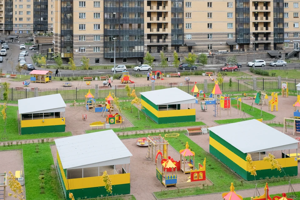 В 16 детских садах Петербурга закрыты группы из-за распространения коронавируса или ОРВИ