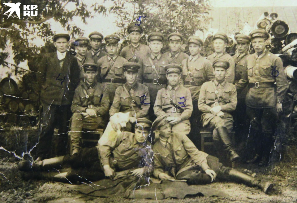 Личный состав кораблинского райотдела милиции, полностью вошедший в истребительный батальон. Фото из Кораблинского краеведческого музея.