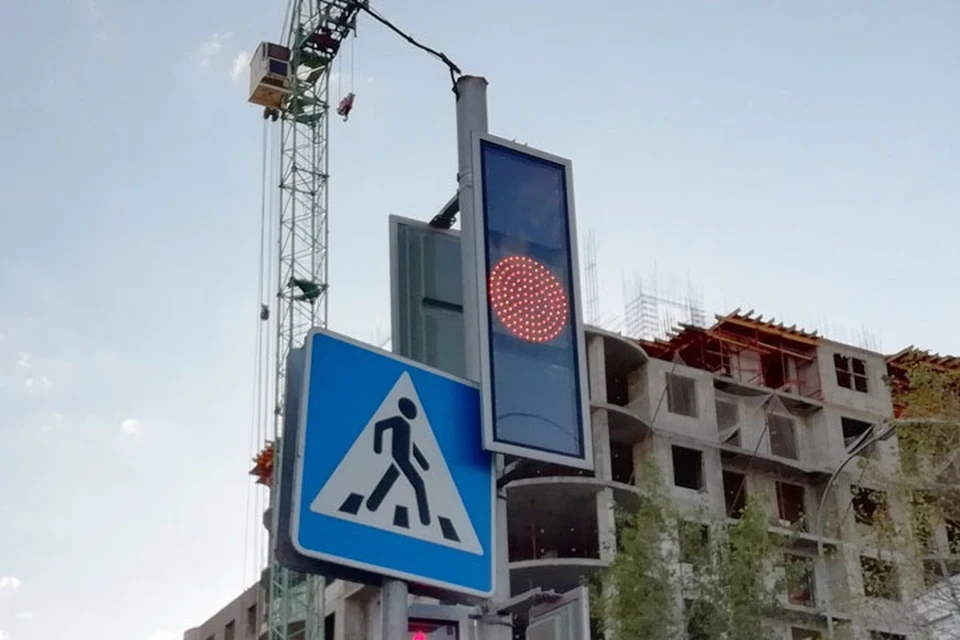 Светофор не будет работать до 14 часов