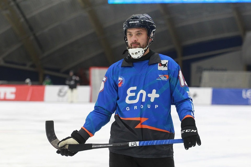 Болельщиков впустят на домашние матчи «Байкал-Энергии» чемпионата России по хоккею с мячом