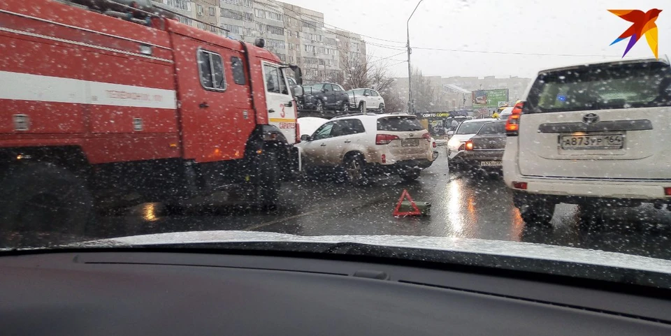 Столкнулись четыре авто