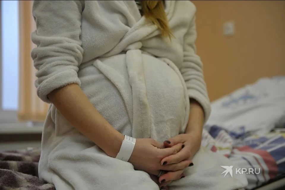 Вакцинацию от коронавируса прошли 1115 беременных жительниц региона