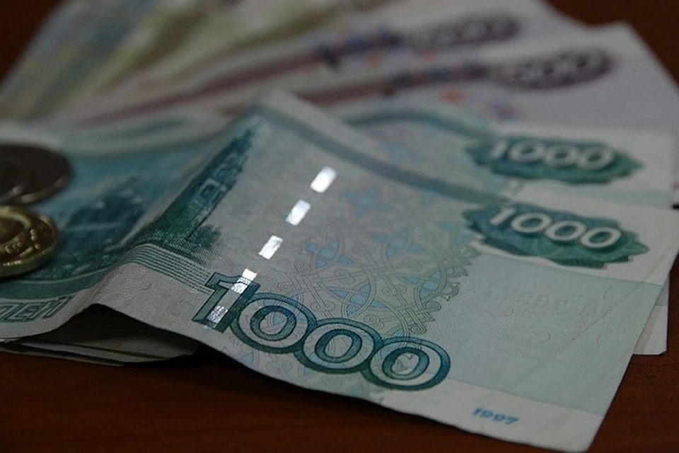 Российский рубль вернулся в топ-20 самых популярных мировых валют