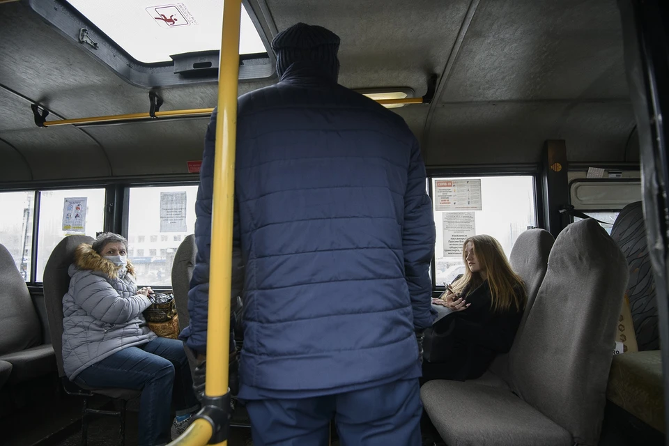 Схему движения автобусов пришлось поменять на время из-за строительства тепловых сетей на улице Саввы Белых