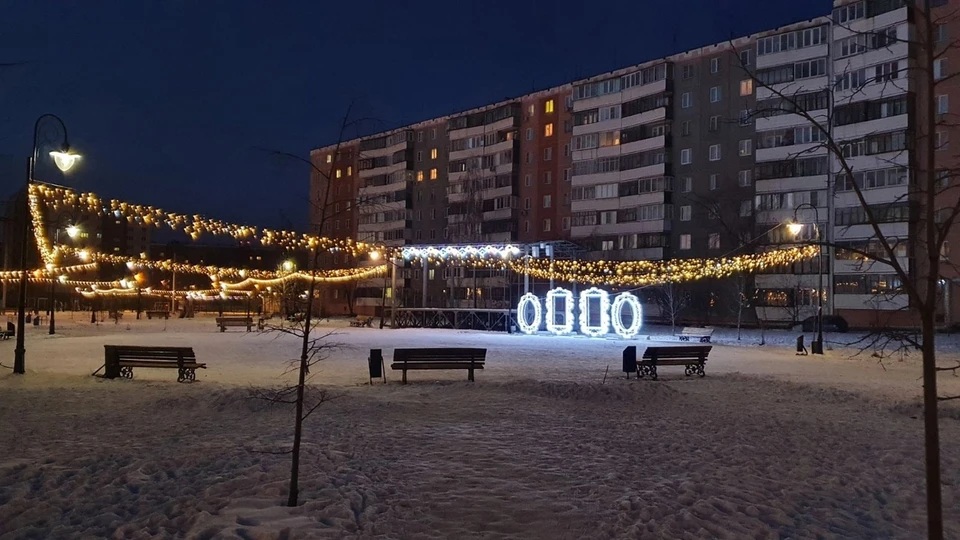 Таким был ледовый городок в сквере "Семейный" в прошлом году. Фото: администрация Ленинского района/vk.com