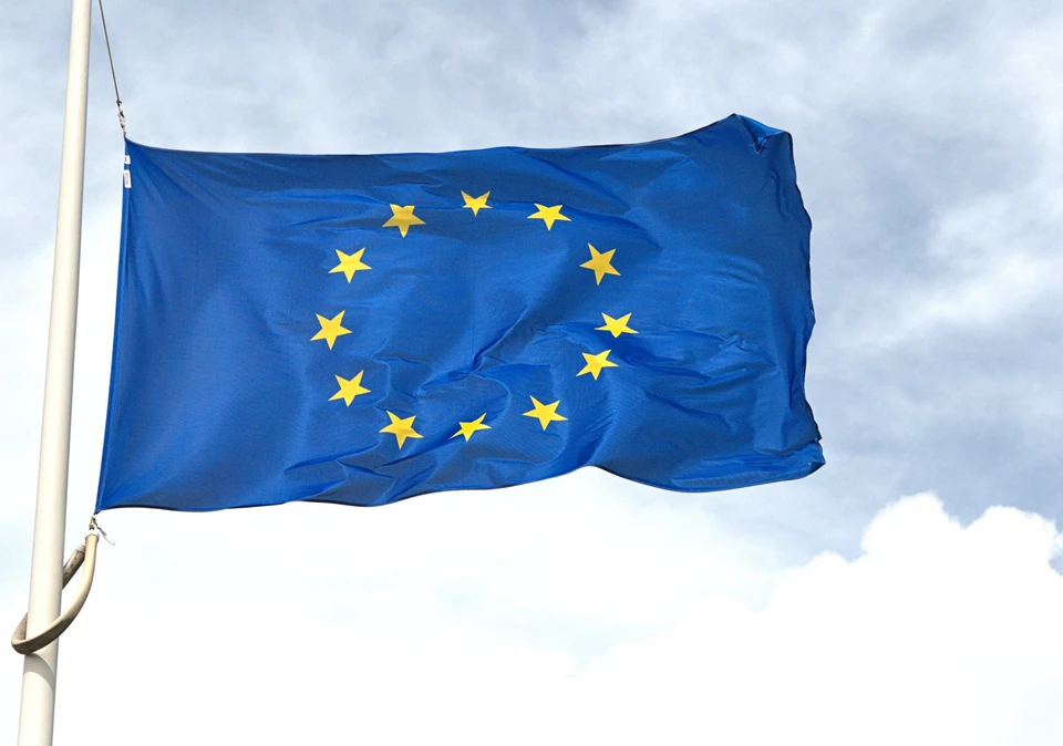 Евросоюз разрешит въезд всем людям с прививкой, одобренной ЕМА и ВОЗ, с 1 марта 2022 года