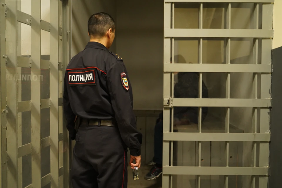 Мужчину передали полиции для дальнейшего разбирательства.