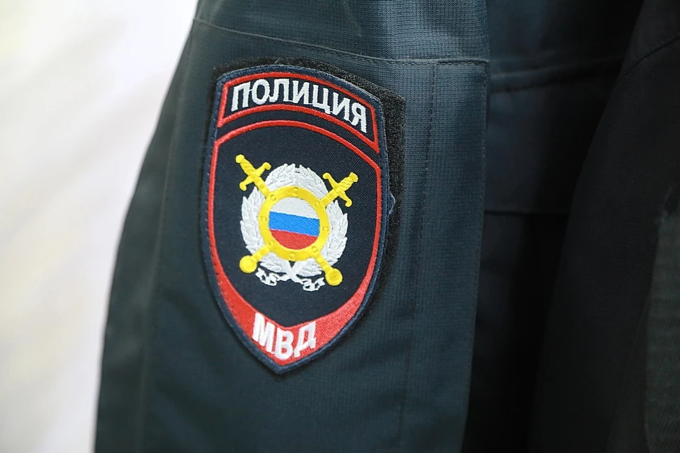 В Красноярском крае полицейский спас мужчину, потерявшего сознание в бане