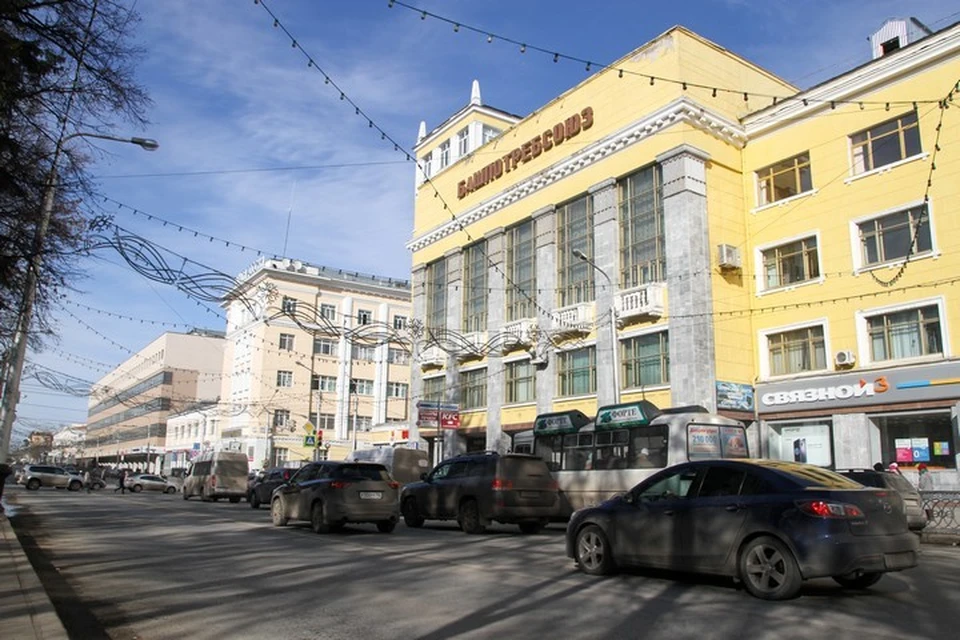 Многие эксперты отмечают, что центр Уфы перегружен автомобилями
