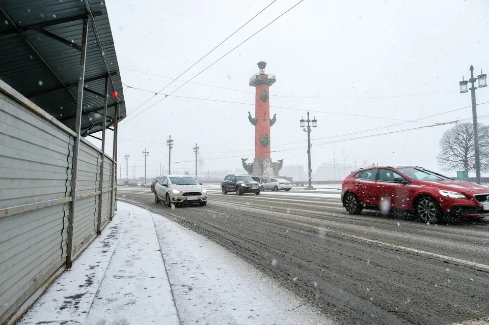 Снегопад в Петербурге продолжится и в понедельник