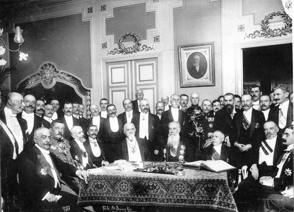 4 декабря 1917 года состоялось первое заседание Сфатул Цэрий (Фото: azboiulpentrutrecut.wordpress.com).