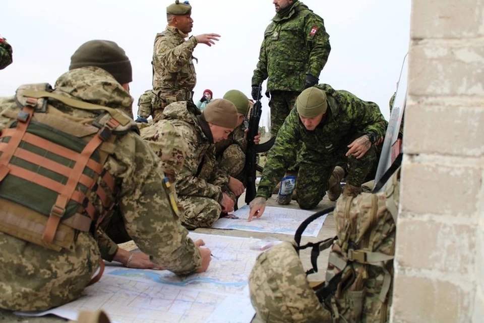 Британские и канадские военные учат украинских коллег, как устраивать провокации. Фото: ГШ ВСУ