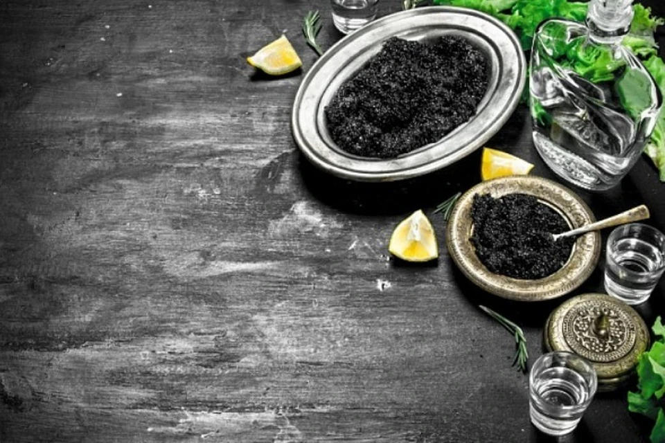 Икра из осетровых - это вкусно и полезно. Фото: сайт «ДоброFISH».