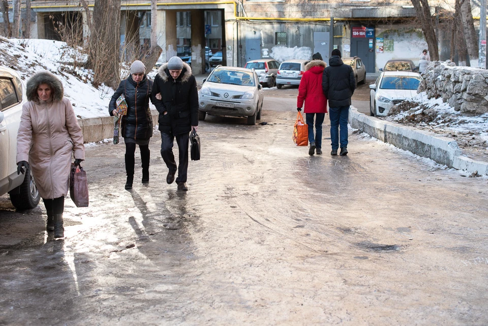 Самарцев сегодня ждет гололед и мокрый снег