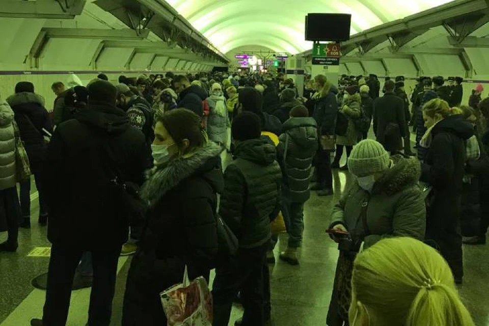Что произошло в метро Санкт-Петербурга вечером 16 декабря 2021 года