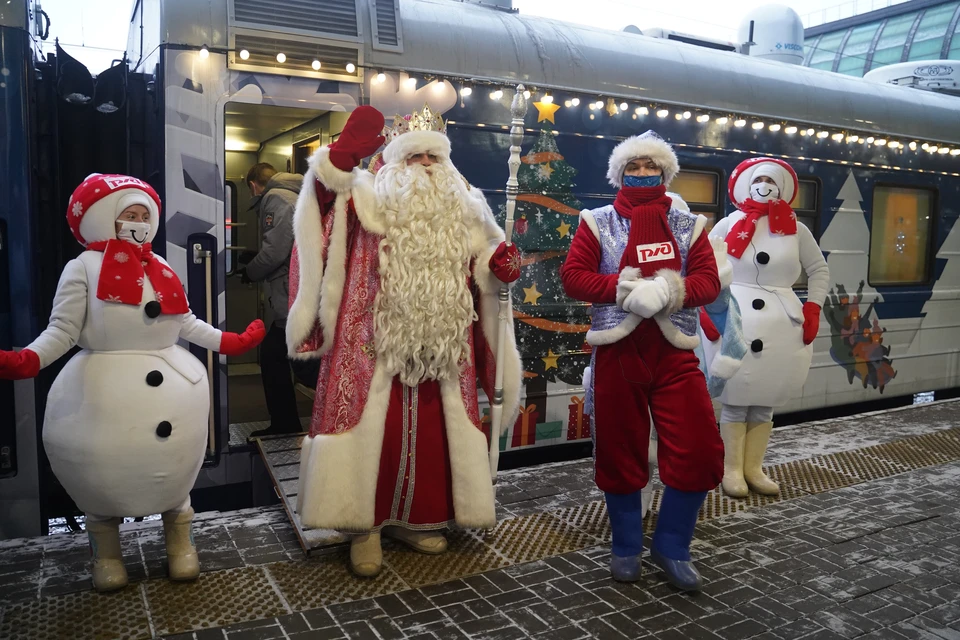Зимний Экспресс к Деду Морозу в Великий Устюг поезд из СПб