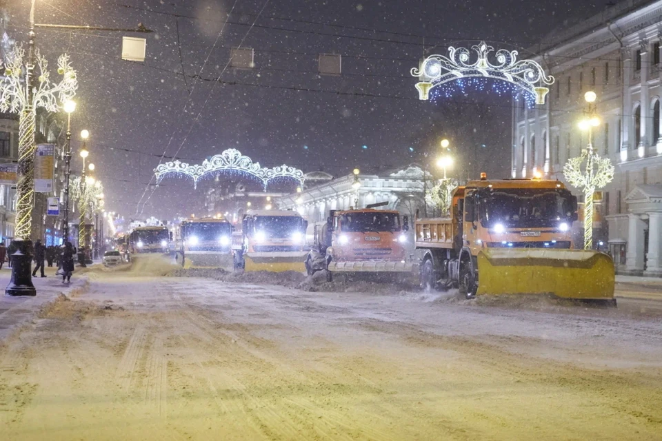 Погода в петербурге в декабре. Фото Питер декабрь 2021. 24 Декабря 2021 год. Питер 12 декабря 2021 года. Новый год в Санкт-Петербурге фото.