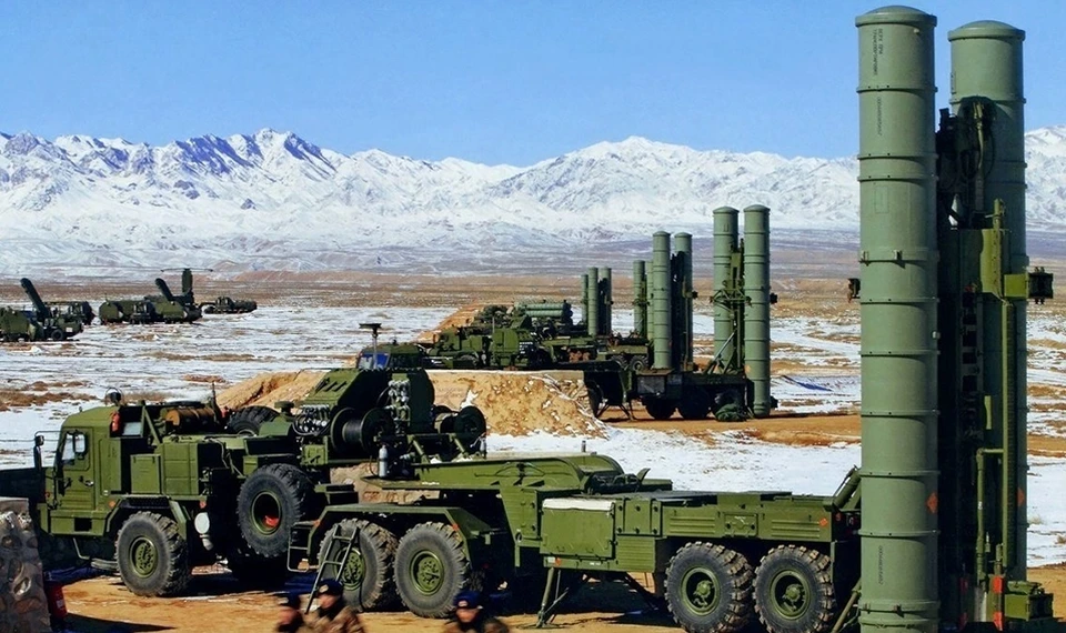Военные России испытали ЗРК С-500 "Прометей", перед пуском техники в серию Боец