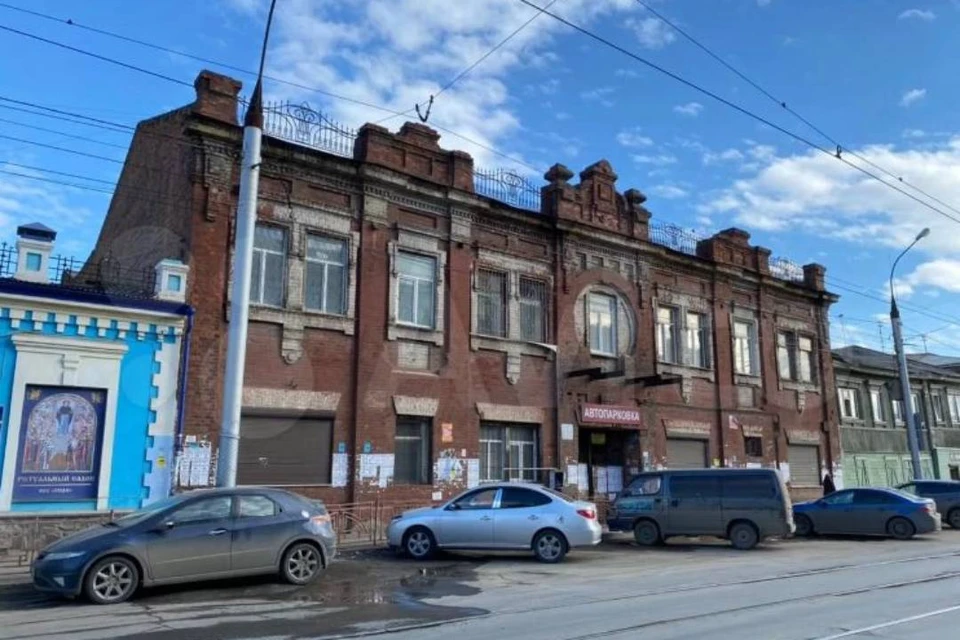 Историческое здание в центре Иркутска выставили на продажу за 60 миллионов рублей. Фото: Авито