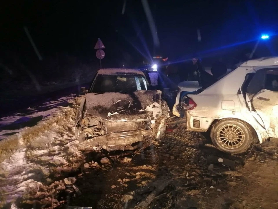 Два человека пострадали в ДТП на подъезде к Ура-Губе - Новости Мурманска и области - ГТРК «Мурман»