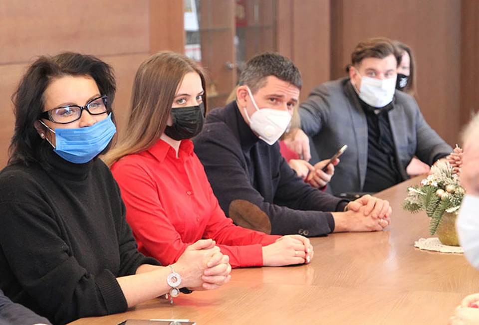 Представители тульских СМИ встретились с депутатами областной Думы