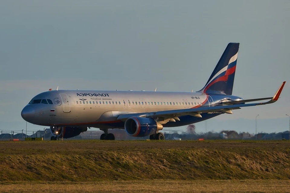 Позже самолет приземлился в пункте назначения в штатном режиме. Фото: пресс-служба аэропорта Краснодар.