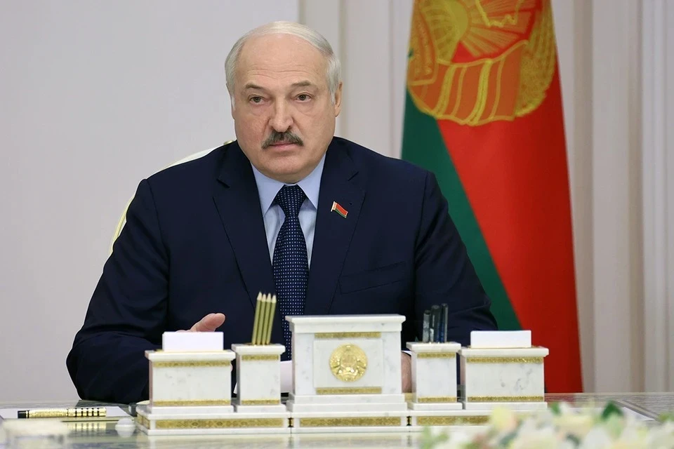 Лукашенко заявил, что разработал план по отправке сил ОДКБ в Казахстан вместе с Путиным за час