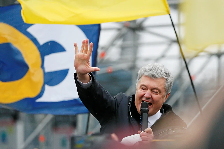 Порошенко пообещал, что нынешняя власть Украины сядет