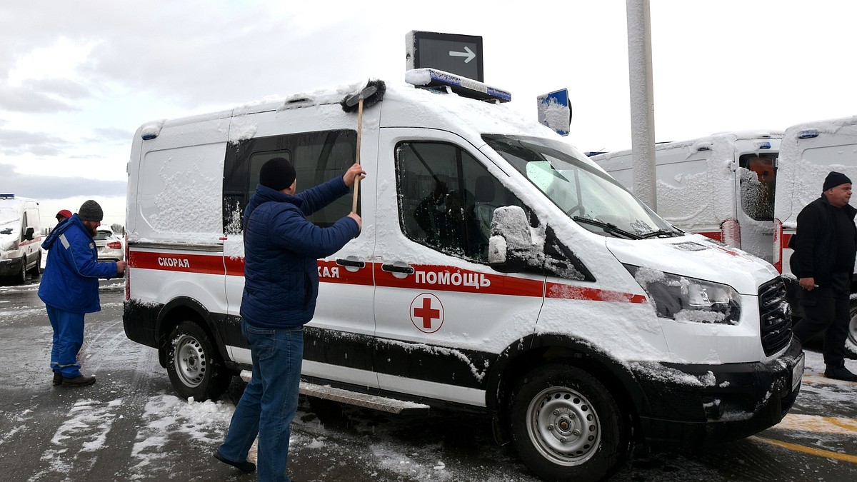 Автопарк крымской скорой помощи пополнили 43 новых автомобиля - KP.RU