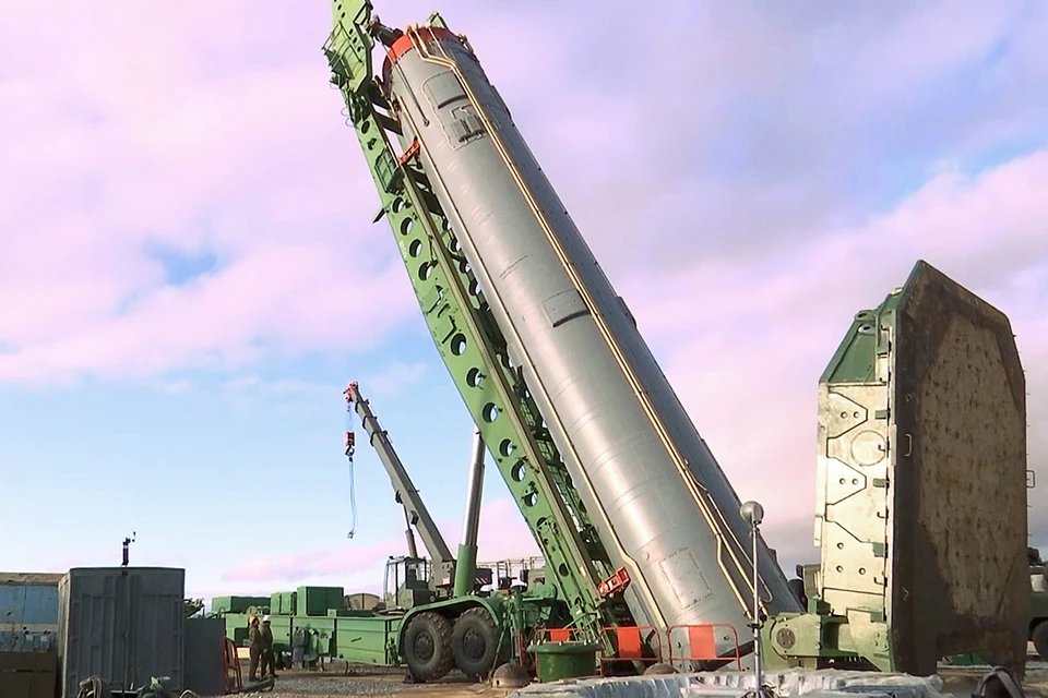 Межконтинентальные баллистические ракеты оснащены новейшими планирующими крылатыми гиперзвуковыми блокам, которым не страшна противовоздушная оборона. Фото: Минобороны РФ/ТАСС