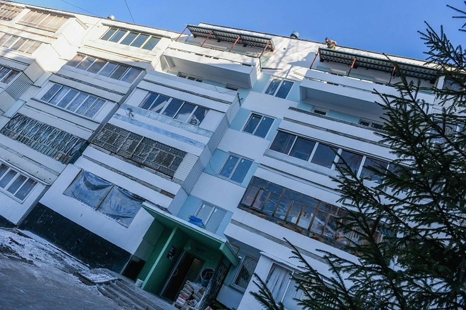 Два разрушенных этажа восстановили вместе с квартирами. Дом заселили снова 29 декабря 2021 года. Фото: nabchelny.ru