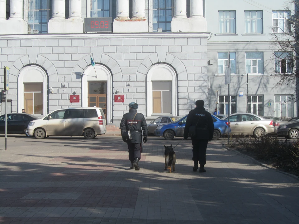 Полиция разыскивает преступников