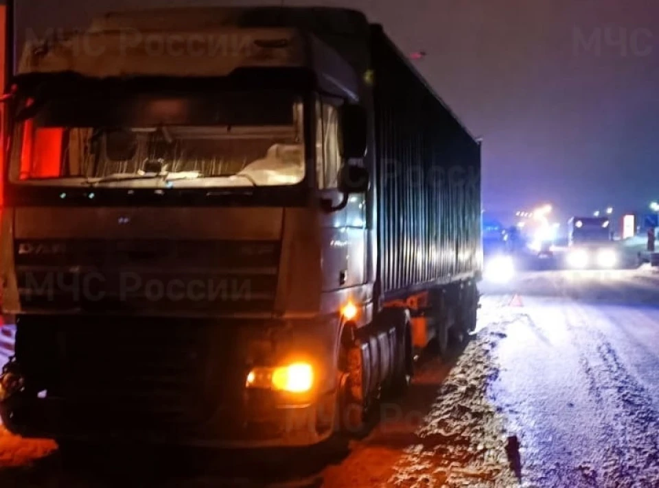 ДТП произошло в 4:50.