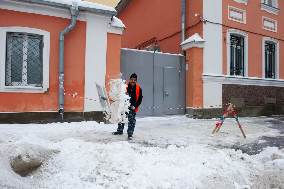Более 125% месячной нормы снега выпало в январе 2022 года в Петербурге