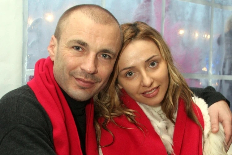 «Таня сильно плакала»: Жулин признался, что изменял Навке все 14 лет брака