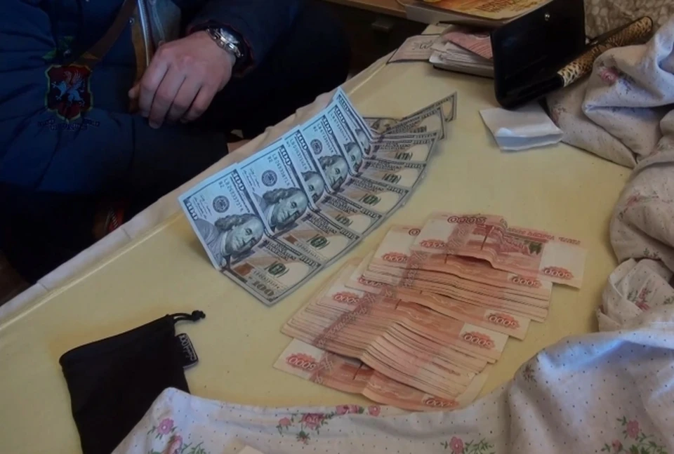 Общая сумма взяток составила 1,6 миллиона рублей. Фото: УМВД России по г. Севастополю