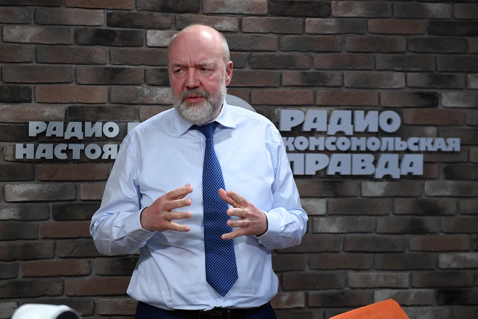 Председатель комитета Государственной думы РФ по госстроительству и законодательству Павел Крашенинников.