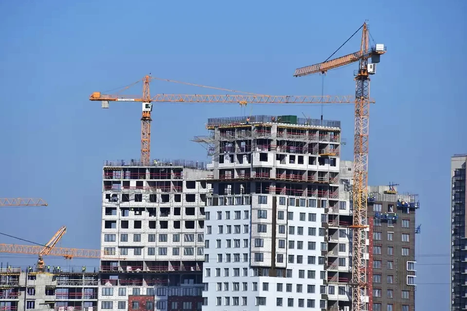 В феврале 2022 года в Красной Поляне выставлено на продажу 309 квартир и апартаментов.