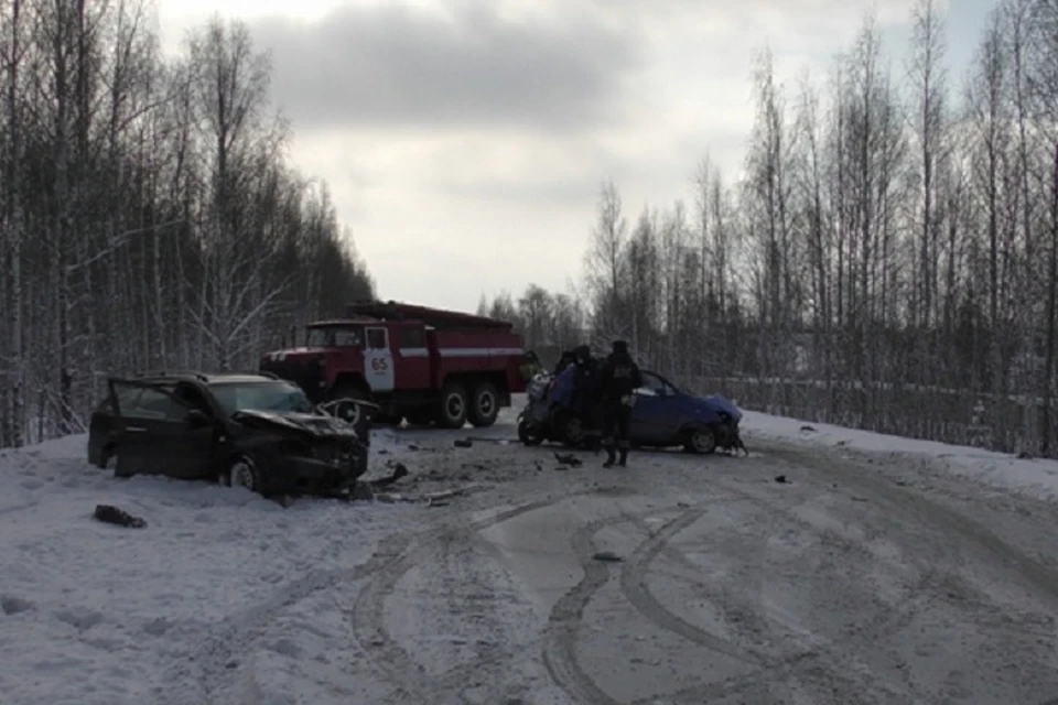 Один водитель погиб, второй в реанимации Фото: УГИБДД по Свердловской области