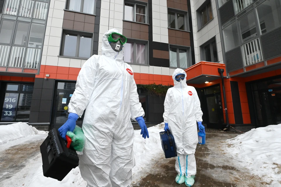 Более 400 человек с коронавирусом за сутки госпитализировали в Петербурге