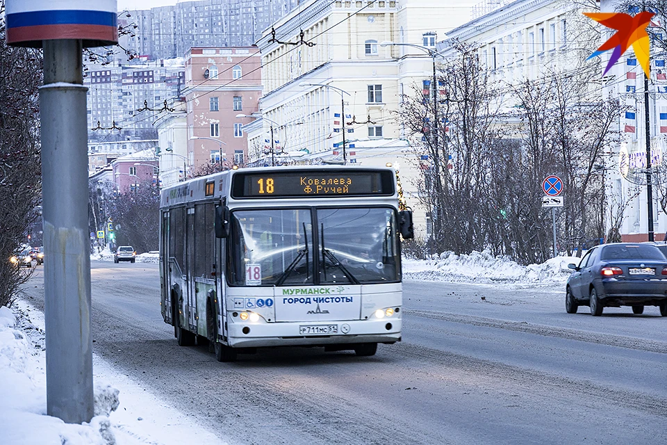 В Мурманске задержали дебошира, который чуть не устроил драку в автобусе №18.