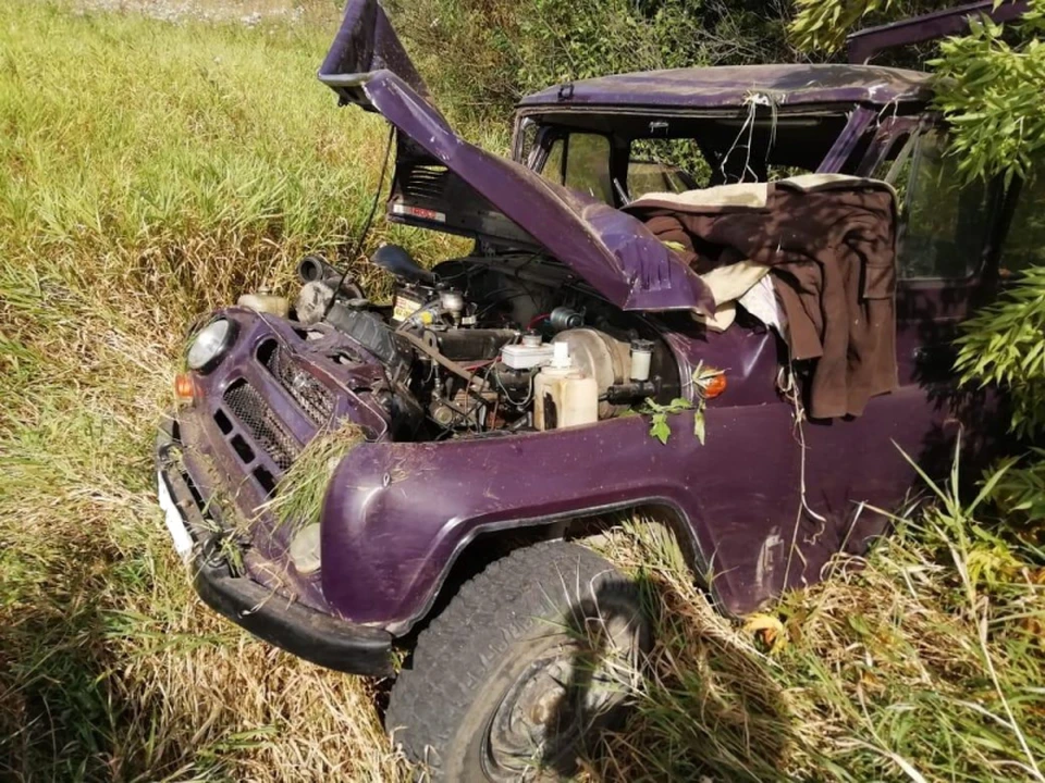 УАЗ вылетел с дороги, а 72-летний водитель автомобиля от полученных травм скончался в больнице.