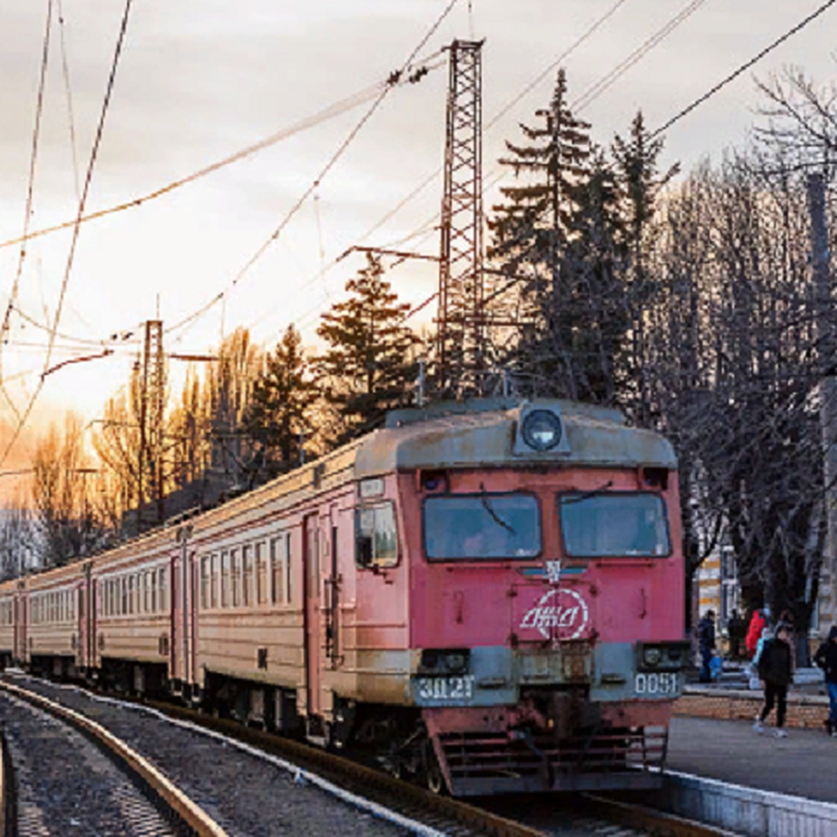 В ЛНР обнародовали график движения поезда для эвакуации жителей в РФ - KP.RU