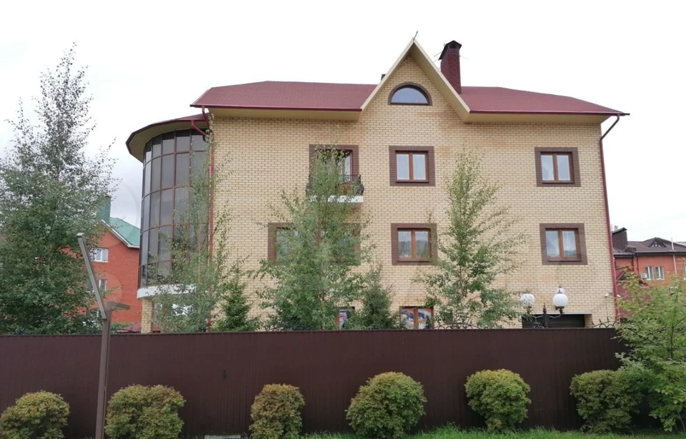 В Сургуте продают самый дорогой дом в «тюменской матрешке», стоимостью 110 млн рублей Фото: "Авито"